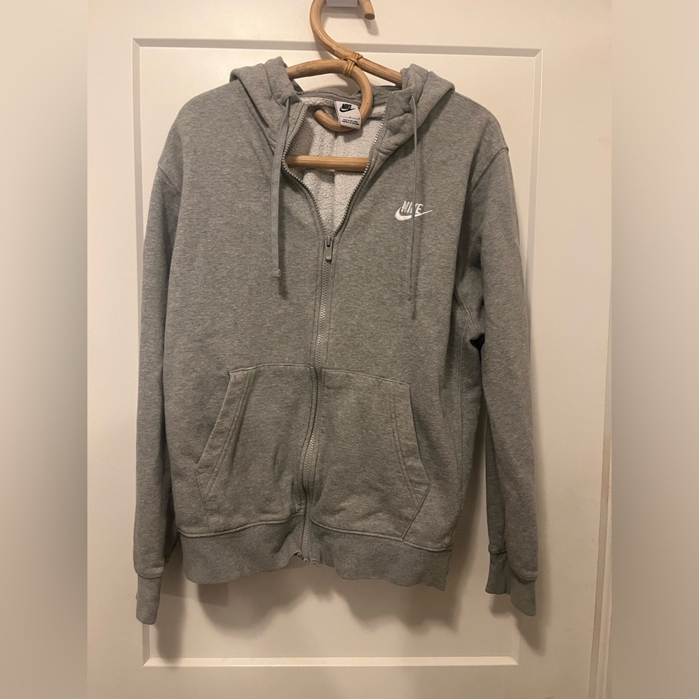Nike club fleece sweater